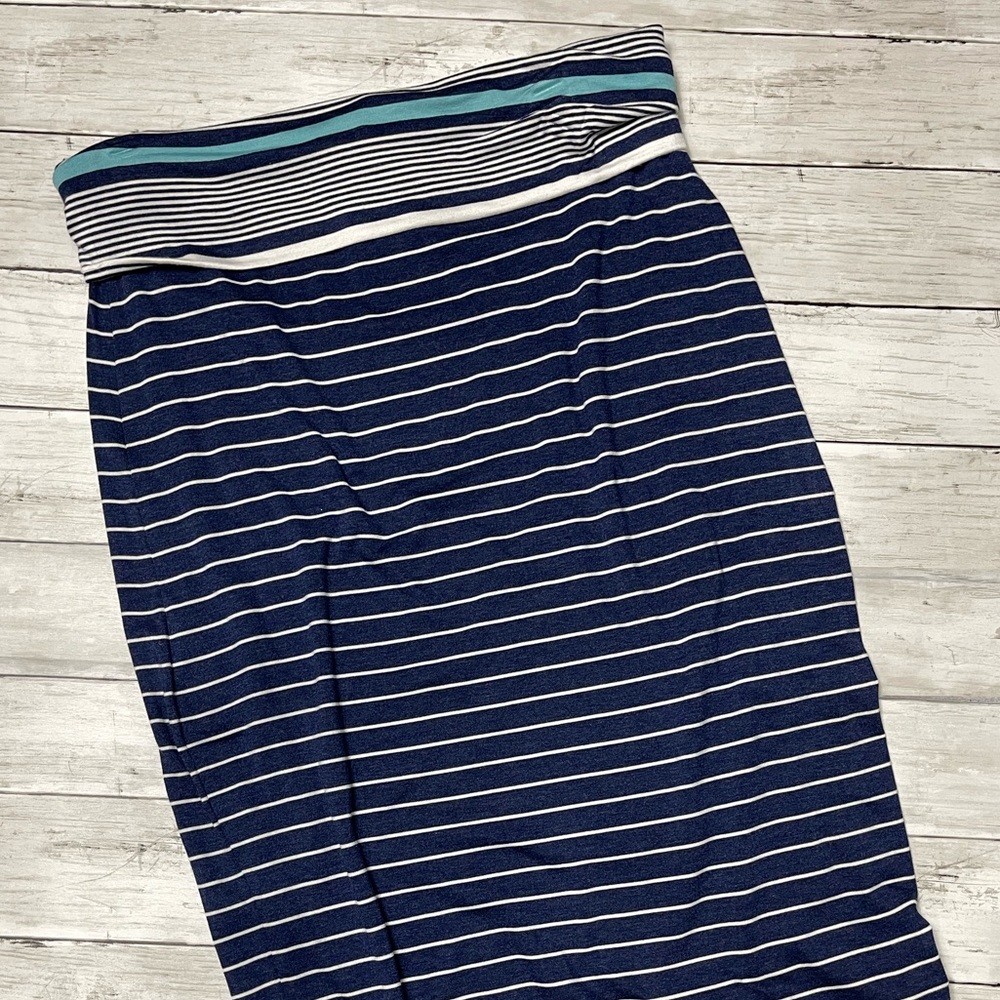 Max Studio Blue Striped Pencil Skirt NWT Sz Large